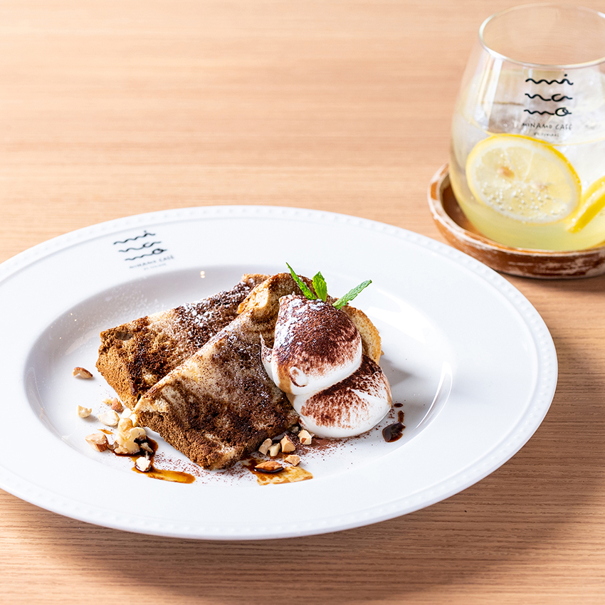 写真：MINAMO CAFÉ by yuriage